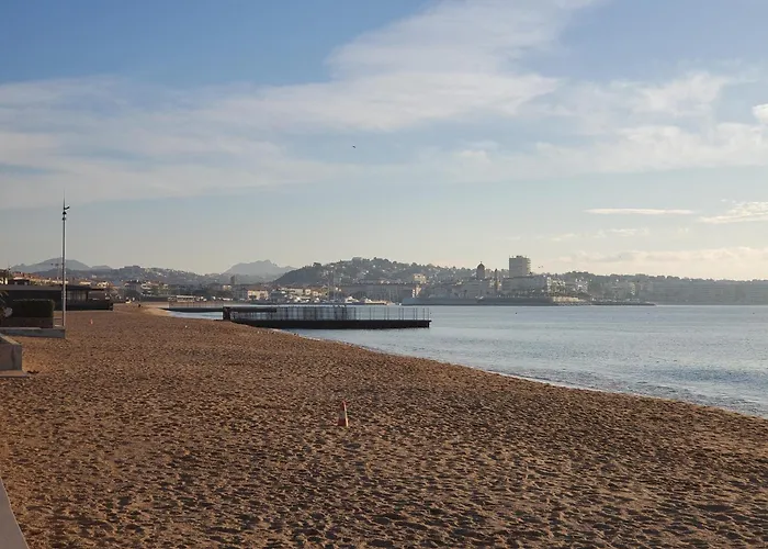 Frejus Plage Le Mediterranee, Magnifique T2, 38M2,